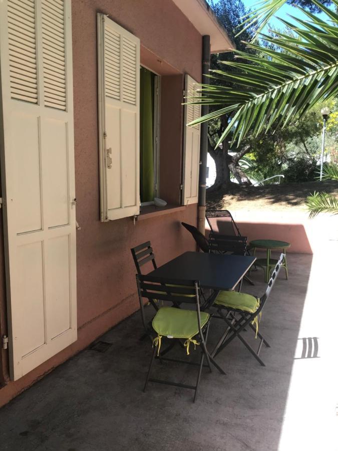 L Annexe 50m De La * Bandol